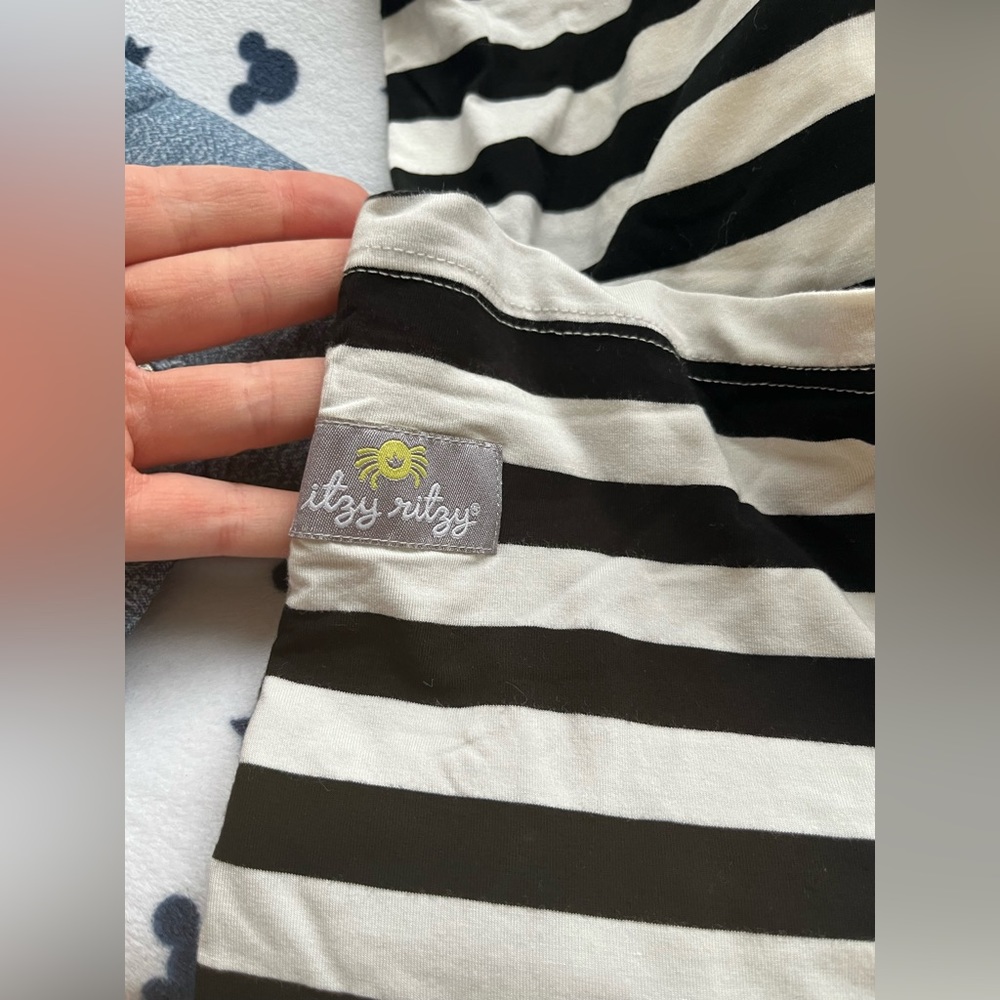 Nursing covers (2)